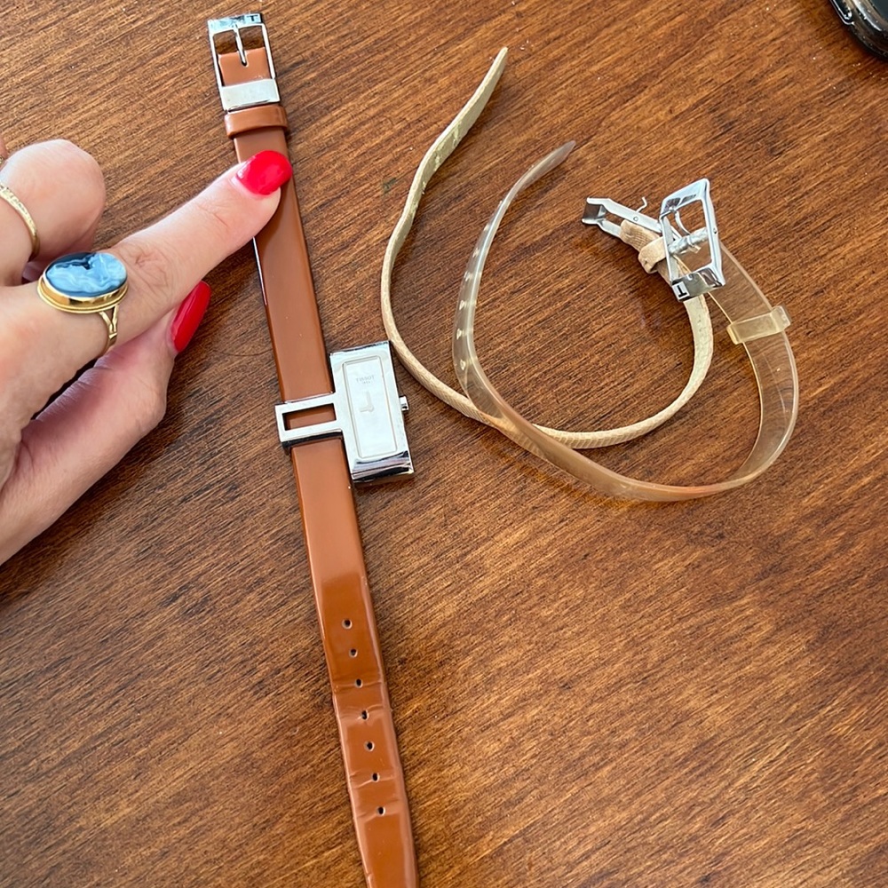 TISSOT womens watch comes with 3 straps